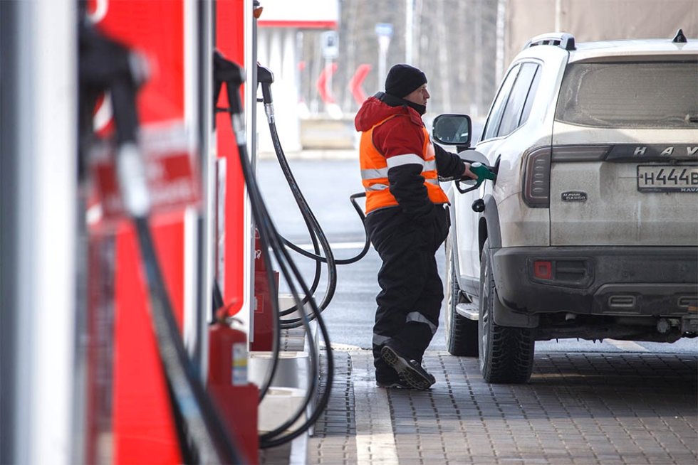 The Proposal to Link Gas Prices to Wage Growth in Russia: What Does It Mean for People?